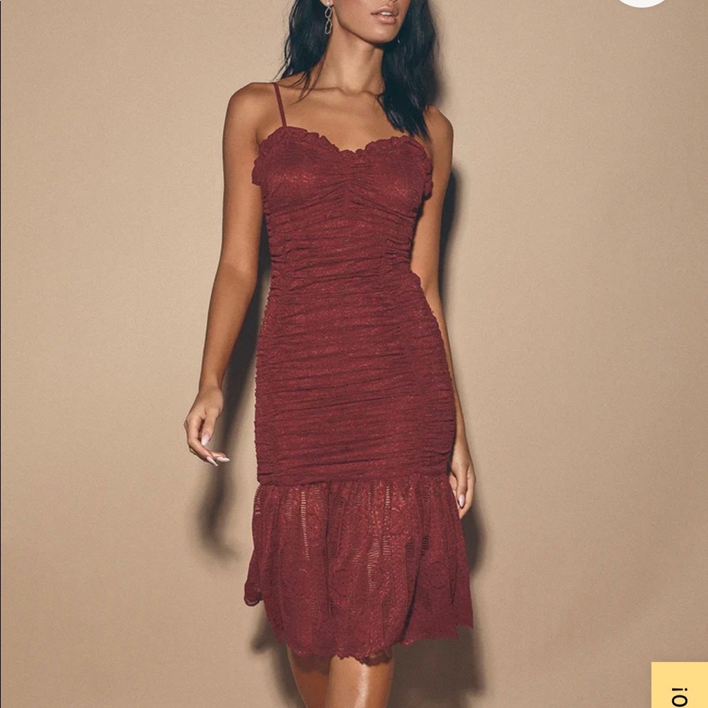 Burgundy ruched lace peplum bottom dress.